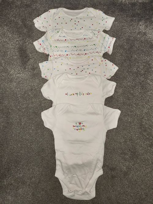 George 5 Pack Baby Bodysuits 12-18 Months Short Sleeve White/Multicolour Stars — image 9