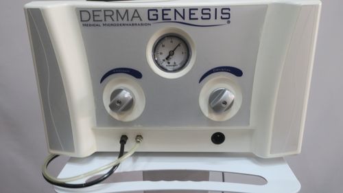 Derma Genesis Medical Professional Crystal Microdermabrasion Skin Beauty Machine — image 8