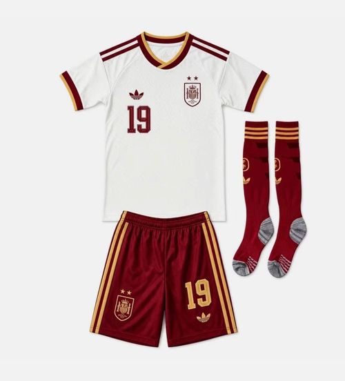 Spain 2026 World Cup Winners Kids Away Football Kit 2 Star Lamine Yamal #19 Set — image 2