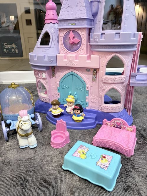 Fisher Price Little People Disney Princess Songs Palace 2012 & Cinderella Coach — image 3