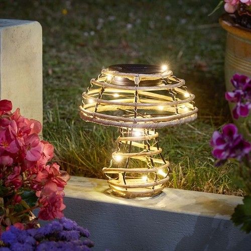 Solar LED Mushroom Ornament Light Up Rattan Outdoor Decoration Garden Lighting
