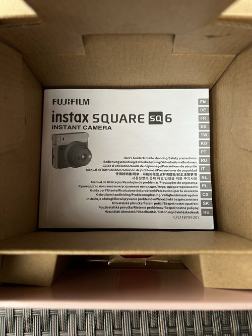 Fujifilm Instax SQ6 Blush Gold Instant Camera — image 4