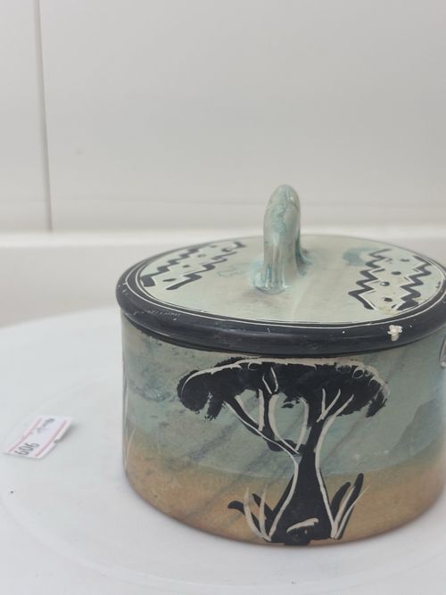 Beautiful Handmade Ethnic Soapstone Safari Designed Trinket Box — image 8