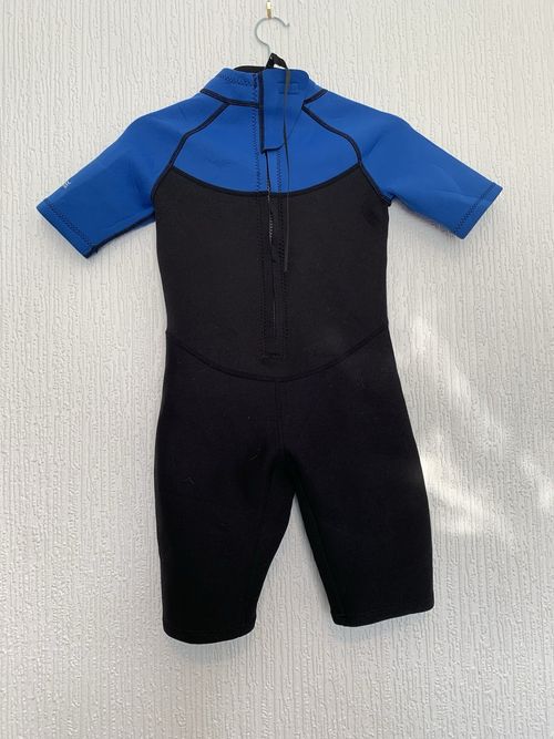 Regatta Great Outdoors Kids Shortie Wetsuit Blue/Black Back Zip UK/USA 9-10 — image 2