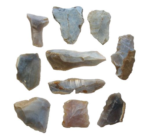 Mesolithic flint stone tool microliths scrapers bladelets 5000 BC One per bid — image 8