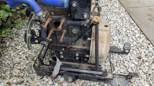 Perkins Z 403D-07,  3 Cylinder Diesel Engine. Sares or repairs  — image 6