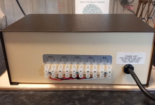 Gaugemaster Q Four Tracks Boxed Controller Transformer VGC Guaranteed See Video — image 8