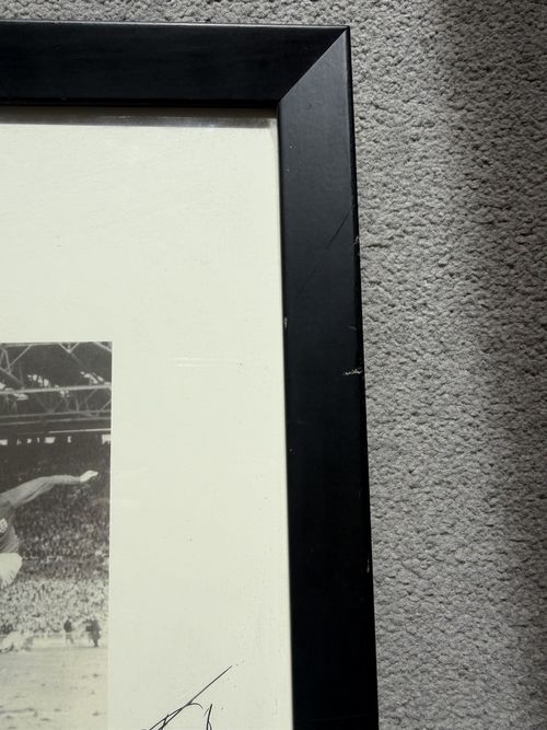 Geoff Hurst MBE Framed Football Print, West Ham United, 1966-1967 Season — image 3