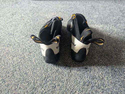 Evolv Shaman Pro Climbing Shoes Size 7 UK 41 EU — image 5
