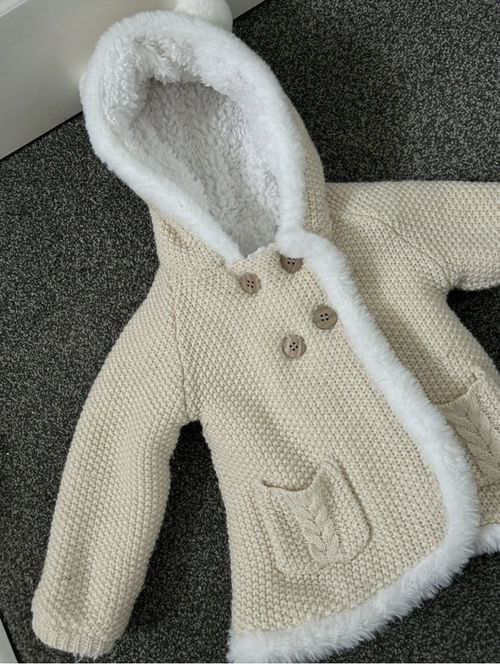 Nutmeg Beige Knitted Hooded Sherpa Style Lined Jacket 12-18 Month With Ears