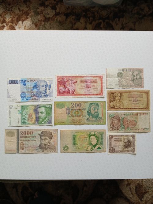 Collection of 80 x Worldwide Banknotes - All Different ( LOT E19 ) — image 6