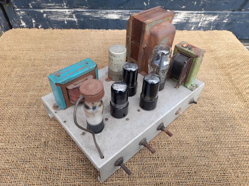 Vintage 6V6 Valve Amplifier — image 4