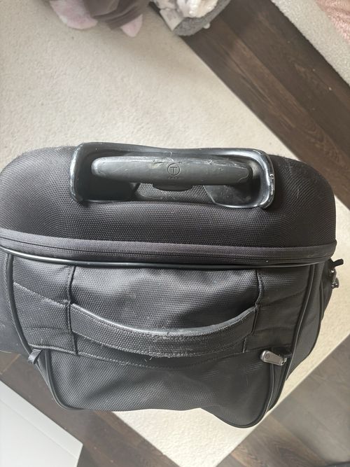Tumi Luggage Bag — image 9