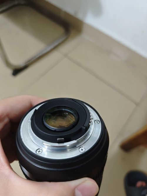 Nikon AF-S DX Nikkor 16-85mm f/3.5-5.6G ED VR Lens w/ Caps — image 11