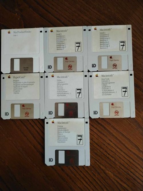 Vintage Apple Macintosh Classic M1420 7x Software Floppy Disks - Untested