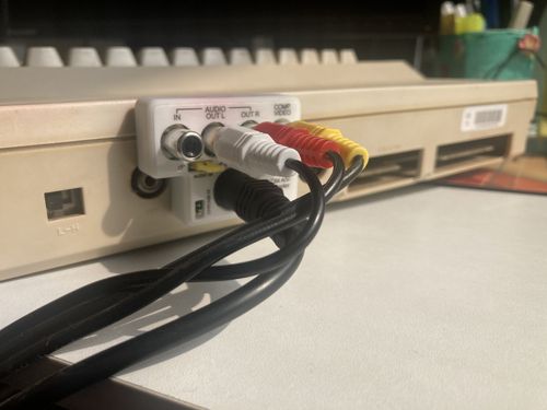 Commodore 64/128 AV Adaptor - S-Video Composite 2ch Audio L/R — image 6