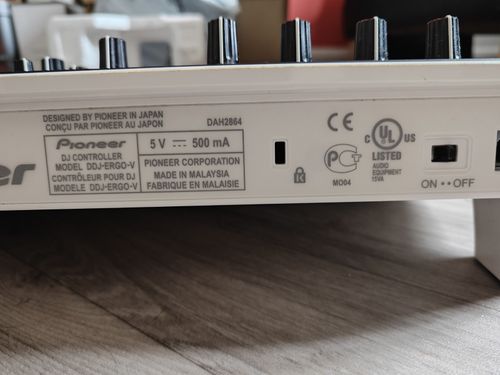 Pioneer DDJ-ERGO-V Digital DJ Controller - Boxed with Manual & Software Disc — image 10