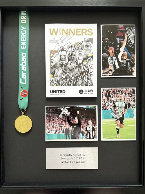 Signed Framed Newcastle Carabao Cup Winners Display Autograph Howe Bruno Burn — image 4