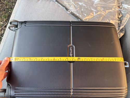 Hard Samsonite Roller Spinner Suitcase Black with Built in TSA Lock & 4 wheels — image 5