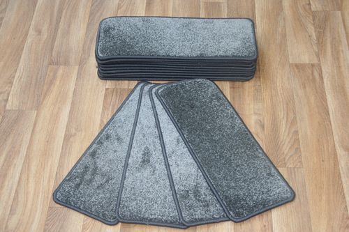 14 Carpet Stair Case Treads Majestic Grey 609 Saxony Large Pads  20cm x 50cm x14 — image 1