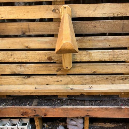 8 x Wooden Saddle Rack/Stand-Handmade Rustic Wall mounted Stable Tack Room Kit — image 5