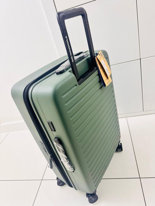  Samsonite Element / Cabin Hardside Suitcase/Luggage /4 Wheel Spinner/ — image 4