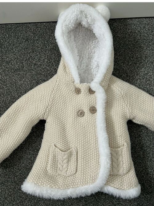 Nutmeg Beige Knitted Hooded Sherpa Style Lined Jacket 12-18 Month With Ears