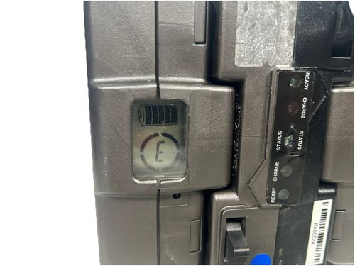 Anton Bauer Twin Charger and 2 Batteries HC Dionic — image 9