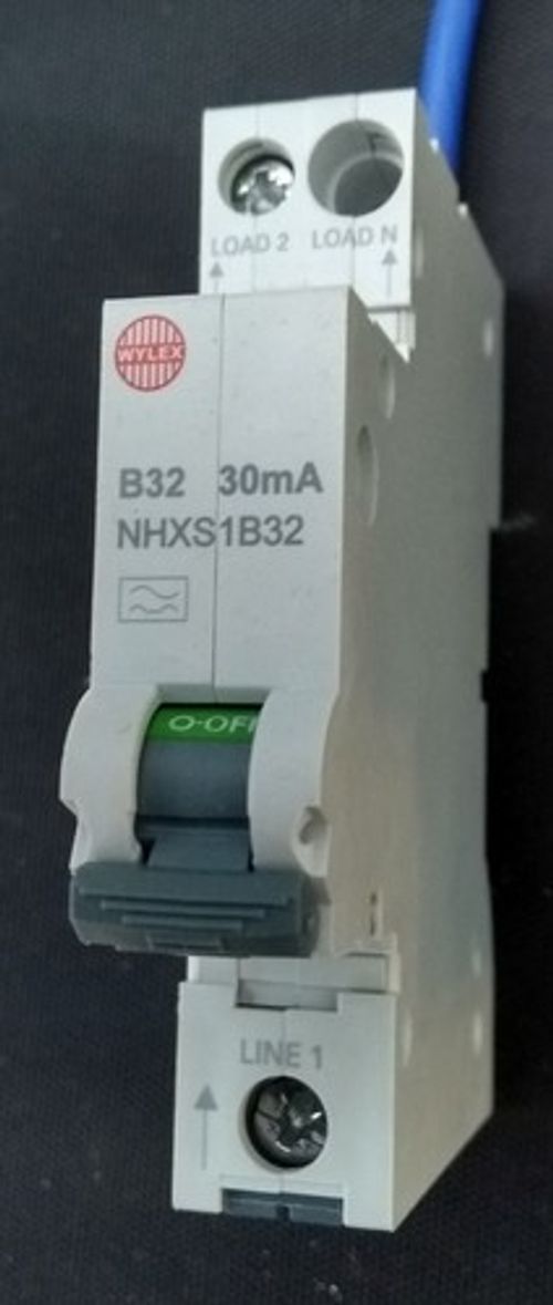 Wylex NHXS Compact RCBO's 30mA  40A, 32A, 16A, 6A. Type A  curve B ! New Boxed !