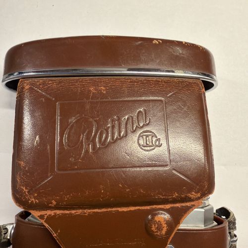 Vintage Kodak Retina IIa Camera with Original Case  — image 9