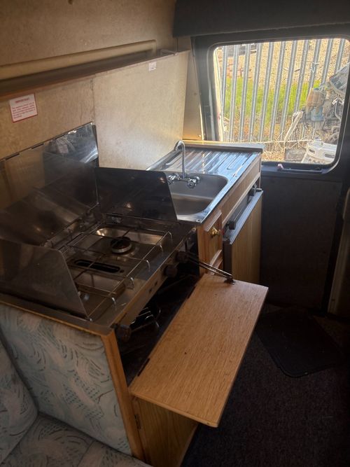 Talbot Express Auto Sleeper Symphony 2 Berth Camper superb condition  petrol — image 7