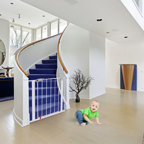 Baby Safety Gate Home Pet Dog Barrier Stair Safe Secure Doorway Guard 75 to 85cm — image 4