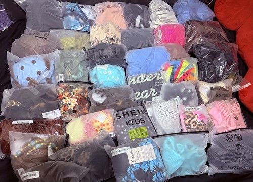 SHEIN Mixed Clothing Wholesale Job Lot Bundle Assorted Items Bagged Packaging