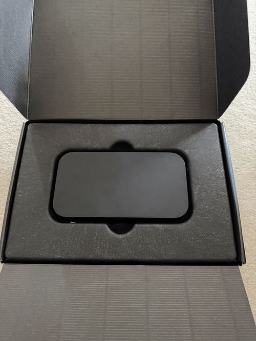 Philips Hue Play HDMI Sync Box Black, App Control, Wireless Indoor Lighting — image 3