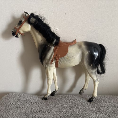 Vintage Pedigree Sindy Dapple Grey Horse Saddle Bridle 1980s Doll Accessory — image 2