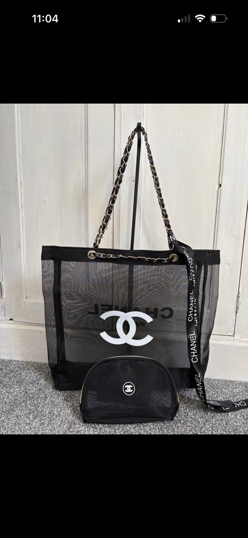 Bundle Sale Makeup Accessories Cosmetics Bag And Mirror  — image 2