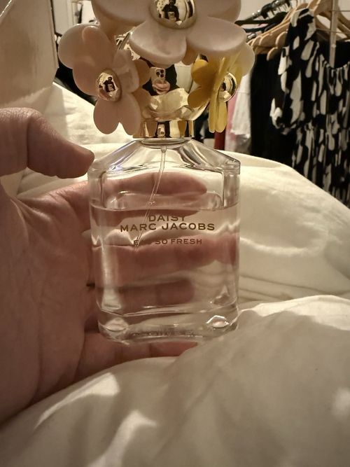 Marc Jacobs Daisy Eau So Fresh Eau de Toilette Spray 75ml Regular Size — image 2