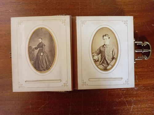 Antique Victorian Leather Photo Album 36 Cabinet Cards CdV D.R.P. ANGEM — image 9