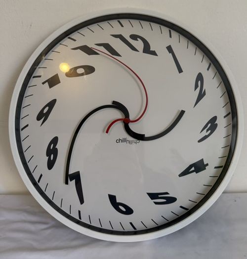 Rare ChilliChilly Dali Clock Designer Wall Clock Smooth Sweep 30cm