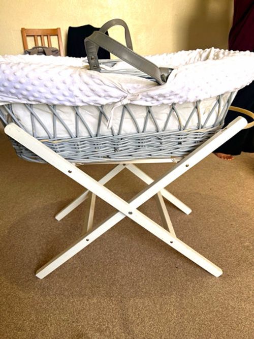 Dawson Rodgers Moses Basket Set with Folding Stand, Portable, Grey Oval