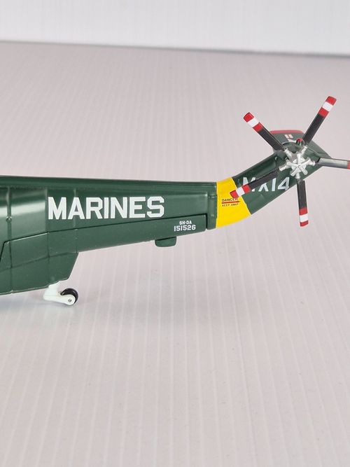 Corgi AA33405 1:72 Scale Sikorsky SH 3A Sea King USMC Quantico Helicopter Boxed. — image 22
