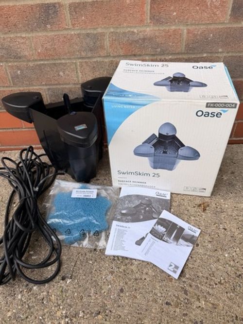 Oase SwimSkim25 - Pond Skimmer - Excellent Condition with Box and Instructions