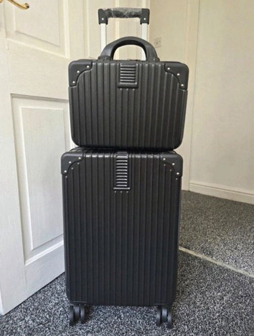 Black Plastic Hard Shell 2-Piece Spinner Luggage Set + Carry Case TSA Lock