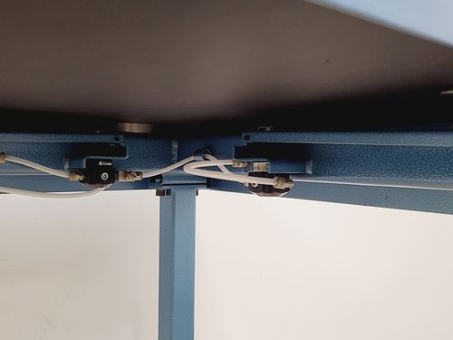 Wentworth Laboratories Anti-Vibration Table Model AVT 701 — image 5