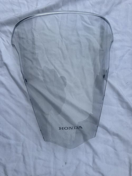 VFR800 2014-21  Original Standard Clear Screen, Excellent Condition — image 1