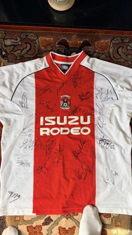 Coventry City FC CCFC Signed Football Shirt Isuzu Rodeo Original Uncertified