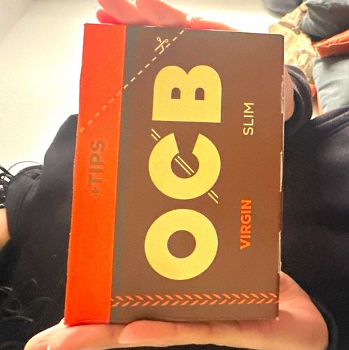 OCB Virgin Slim Rolling Papers with Tips/Filters, 32 pack (Full Box) — image 1