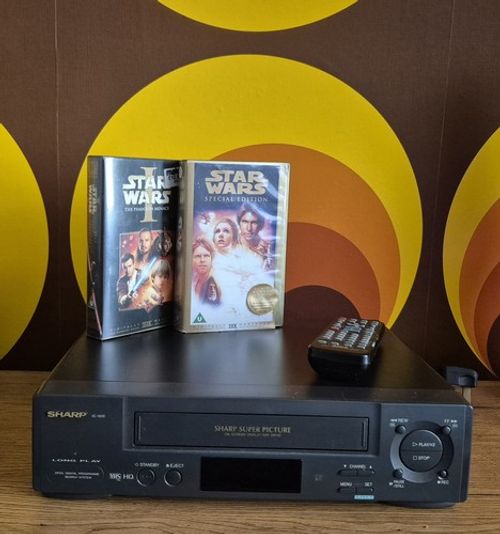 Sharp VC-M26HM VHS VCR Video Recorder Remote Fully Working + Star Wars VHS Tapes