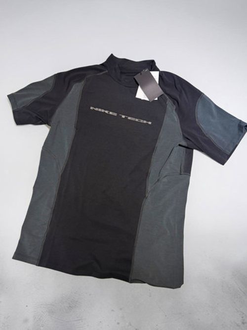 Nike Men’s Short Sleeve Rash Vest Wetsuit Top Black/Grey Size L