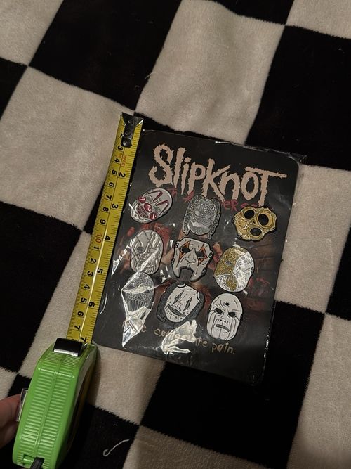 Slipknot "Here Comes The Pain" Enamel Pin Badge Set, Multiple Pins — image 3